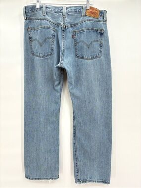 Levi’s Vintage 90s Men’s 501 Distressed Denim Jeans Button Fly Broken-In 35x29